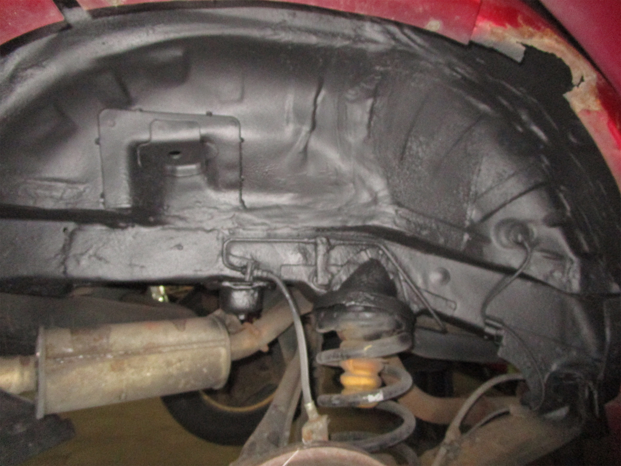 Ford Escape, Mazda Tribute, Mercury Mariner Wheel Well / Shock Tower Repair