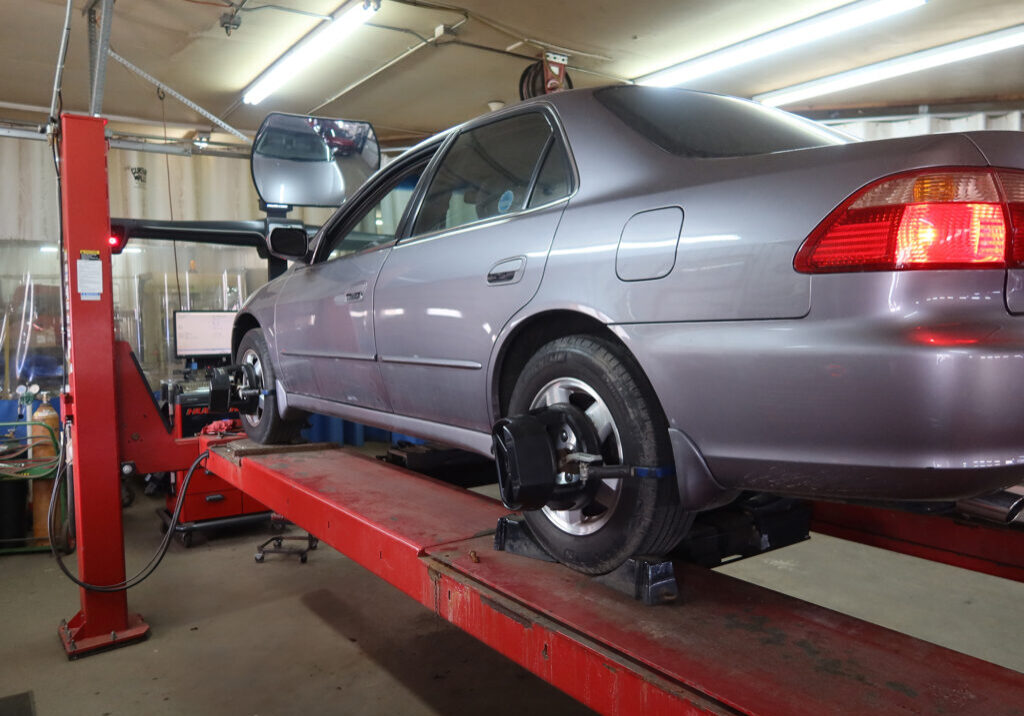 4 Wheel Alignment