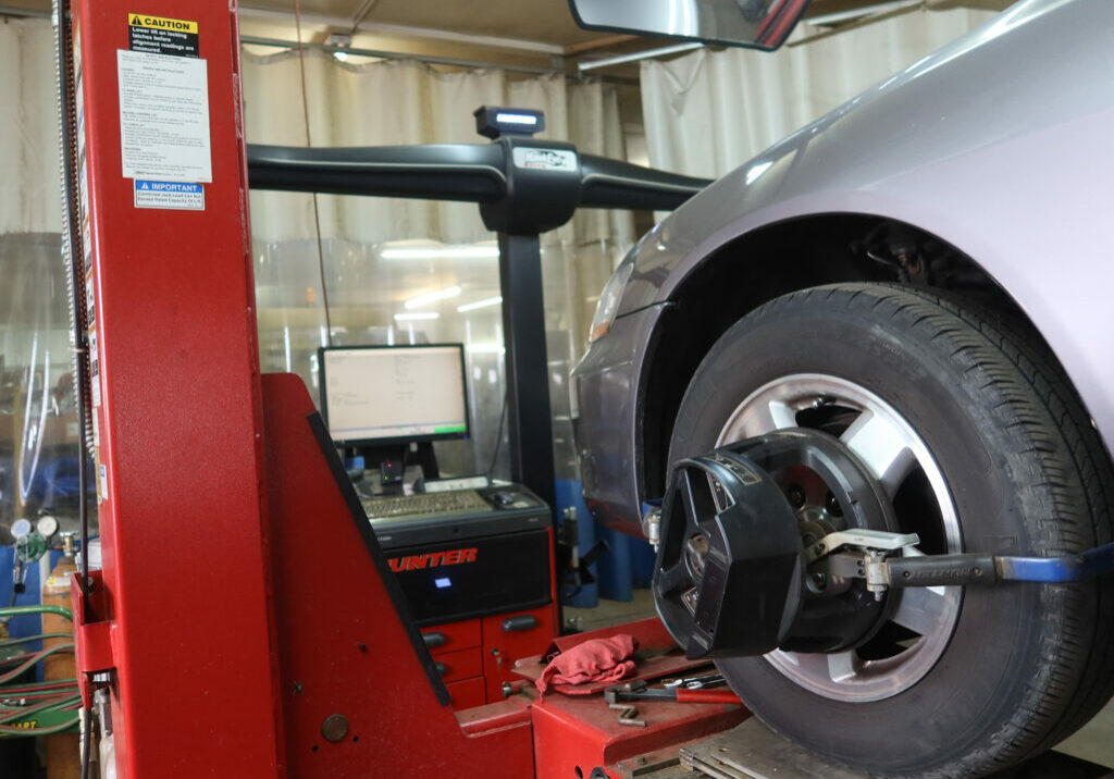 4 Wheel Alignment